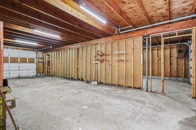 $450,000 | 17570 17 Mile Road, Marshall, MI 49068