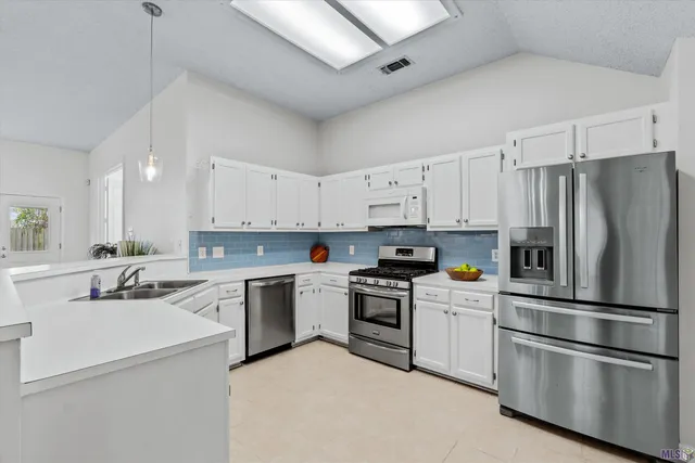 $235,000 | 13536 South Fairview Avenue, Baton Rouge, LA 70816