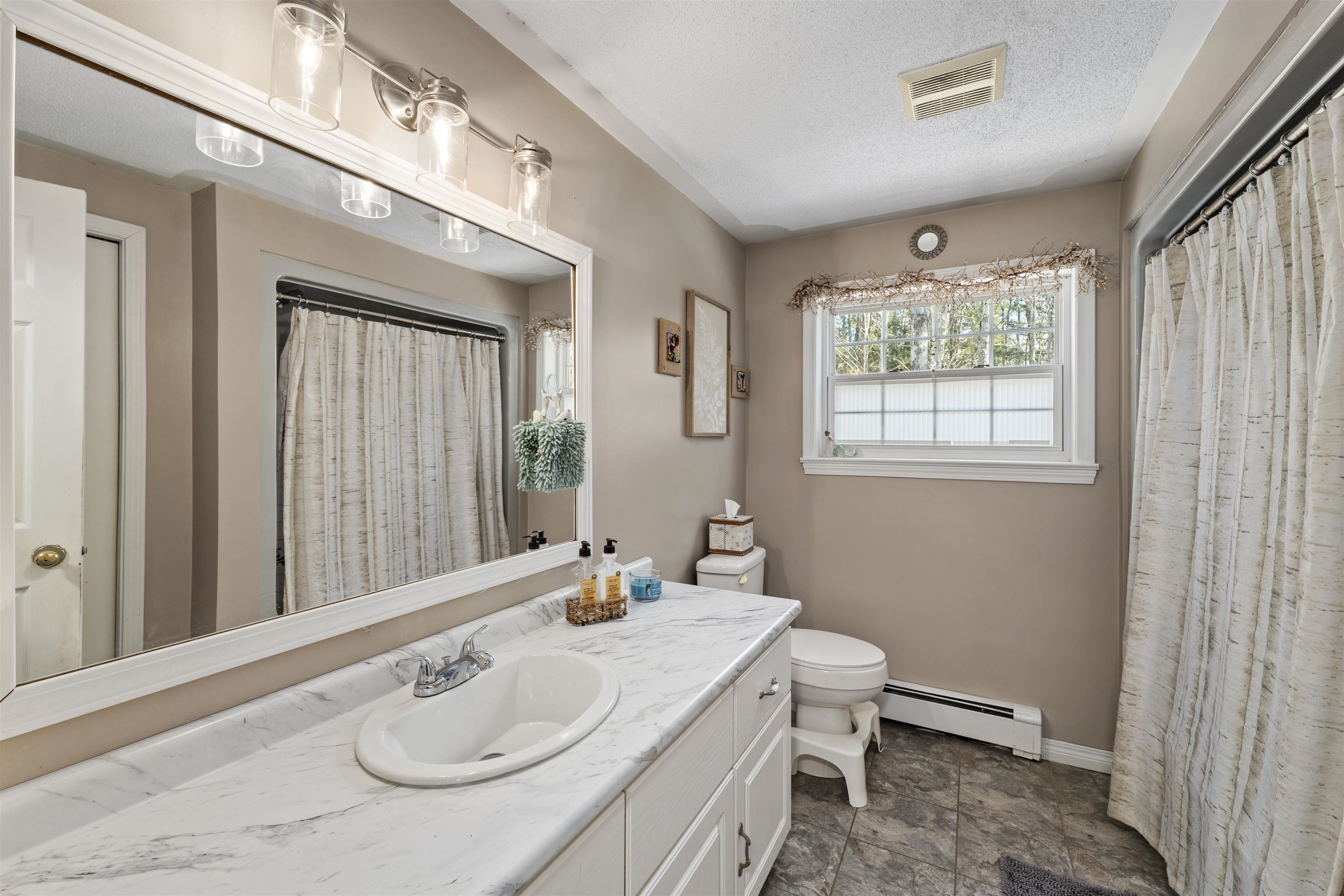 152 Parade Road Meredith, NH 03253 - Photo 20 of 59