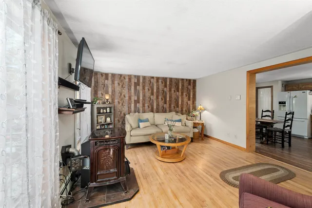 $525,000 | 152 Parade Road, Meredith, NH 03253