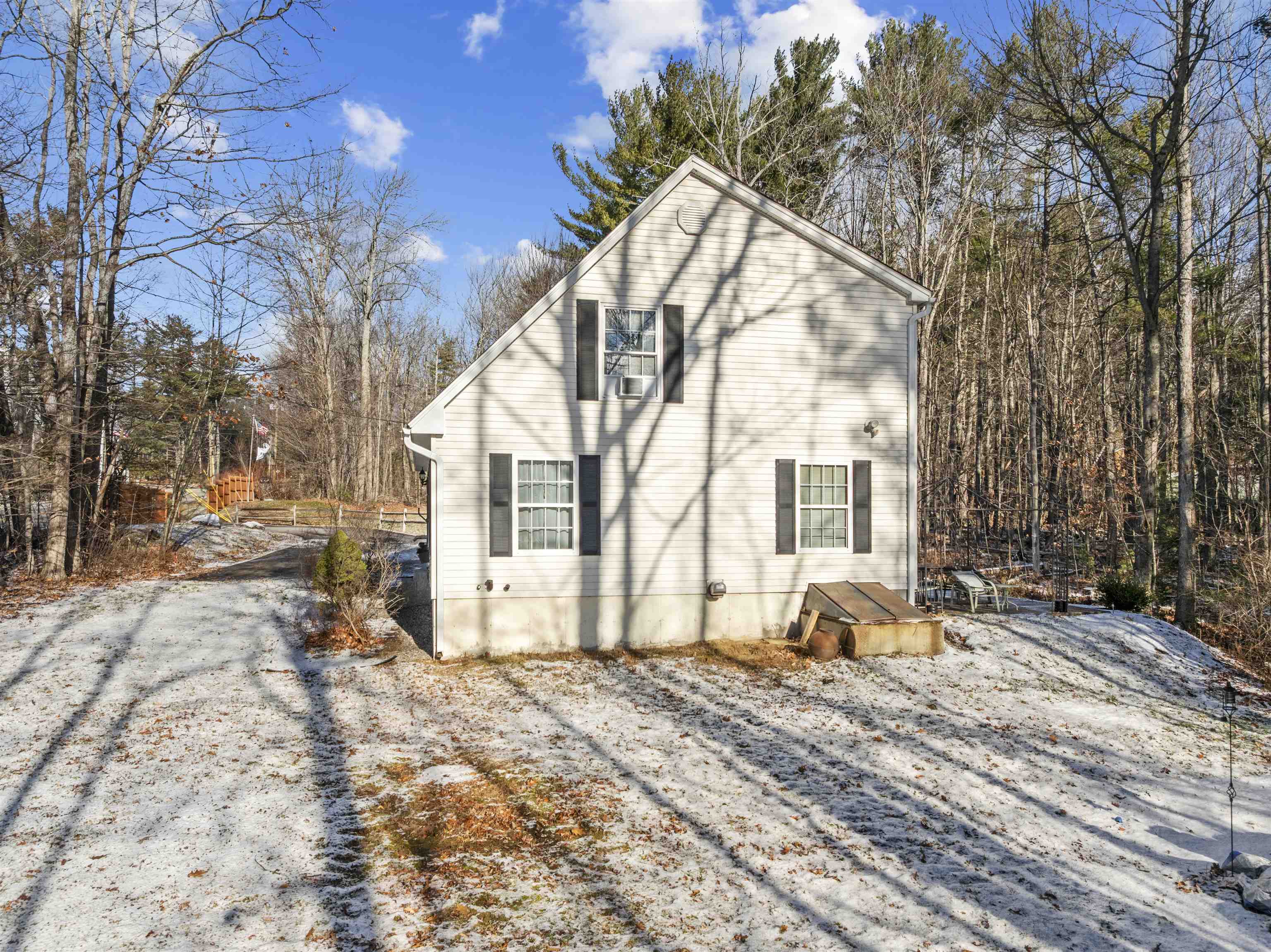 152 Parade Road Meredith, NH 03253 - Photo 5 of 59