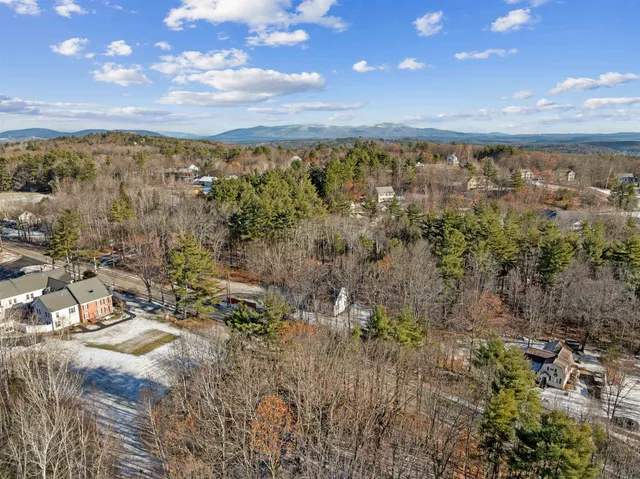 $525,000 | 152 Parade Road, Meredith, NH 03253