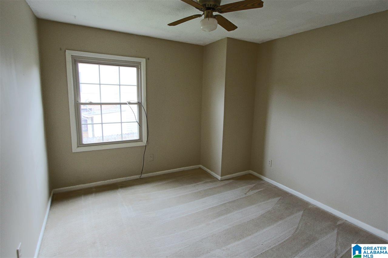 712 Cahaba Manor Trail Pelham, AL 35124 - Photo 11 of 16