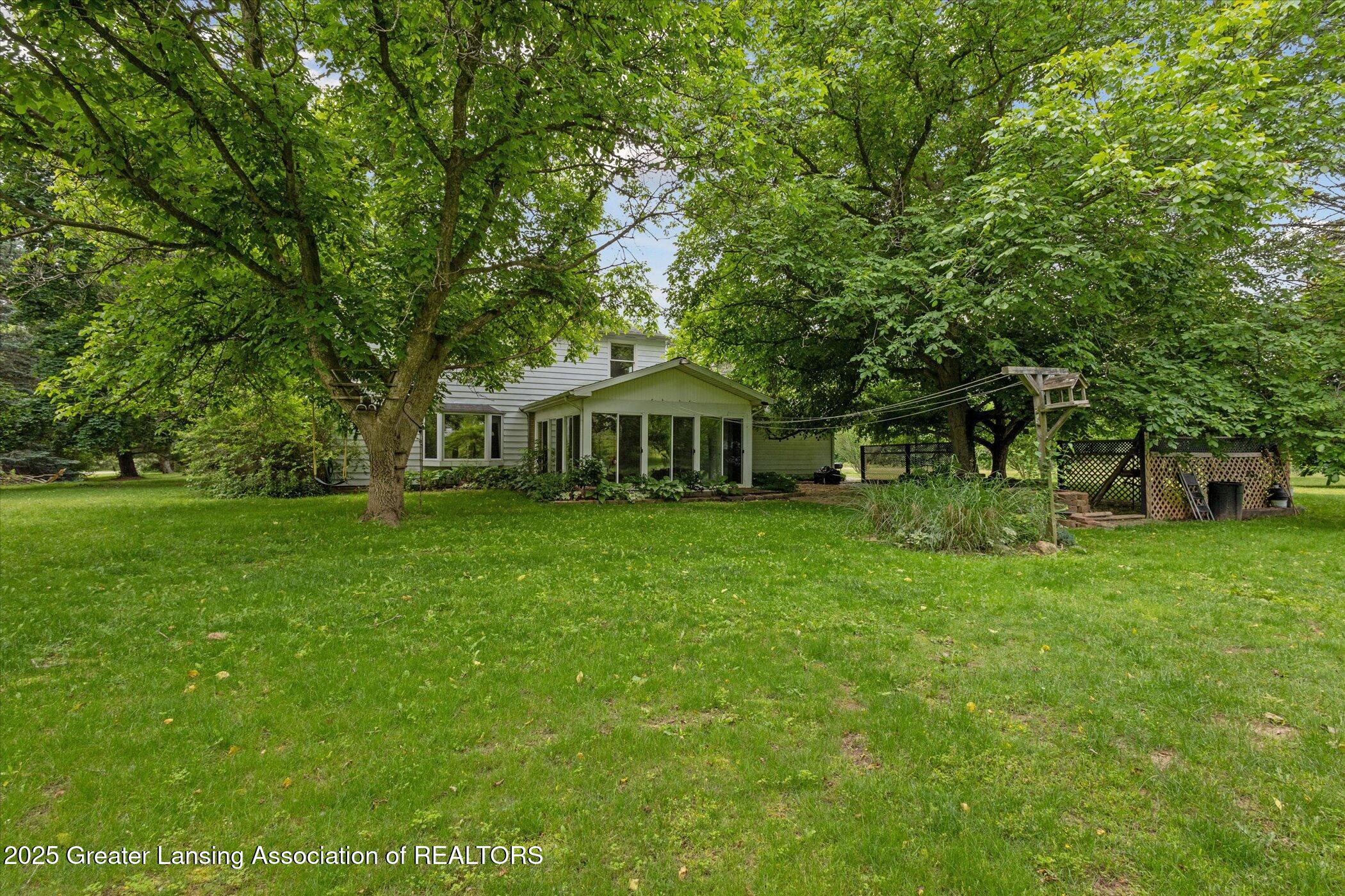 718 Hogsback Road Mason, MI 48854 - Photo 56 of 61 45-718-Hogsback-Rd-Mason-MI-48854-Window
