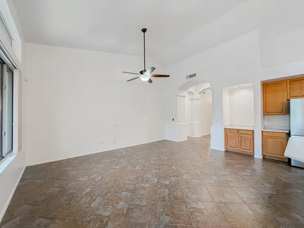 $3,295 | 890 North Bullmoose Drive, Chandler, AZ 85224