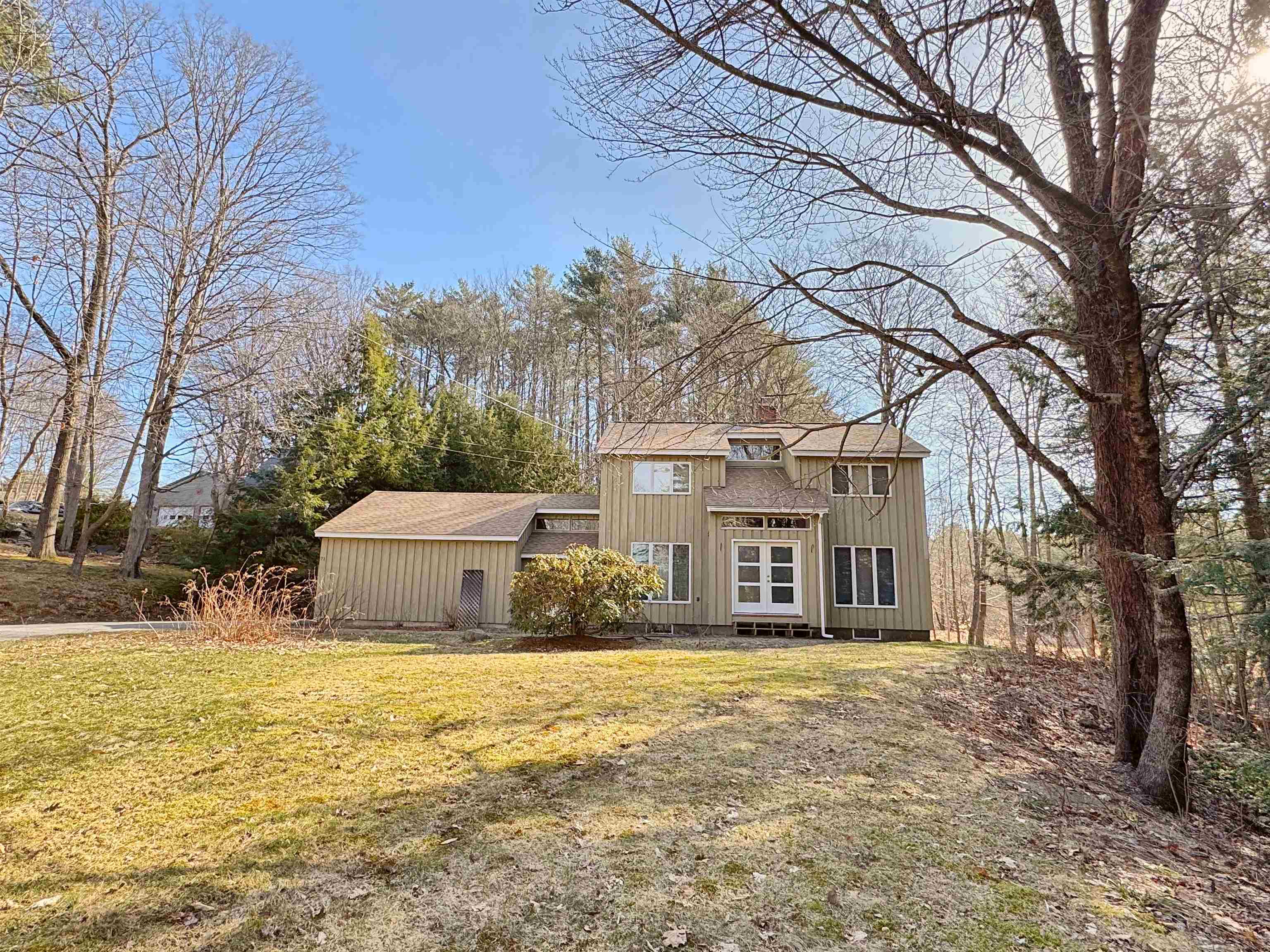 71 Ledgewood Road Claremont, NH 03743 - Photo 1 of 35 Gallery Image 1