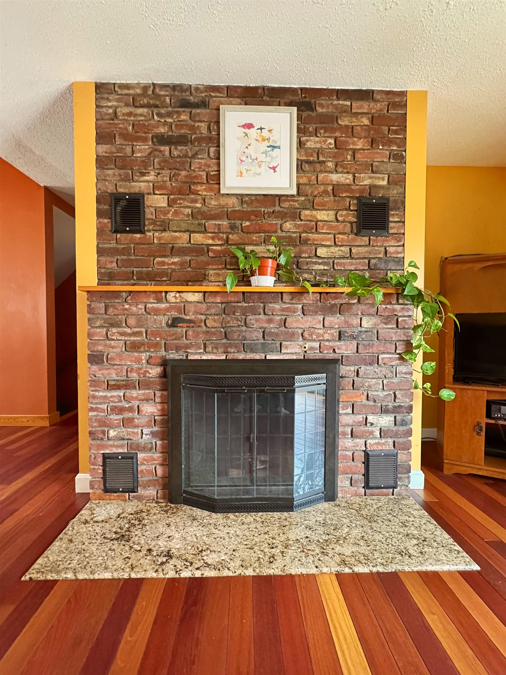 71 Ledgewood Road Claremont, NH 03743 - Photo 17 of 35 Gallery Image 17