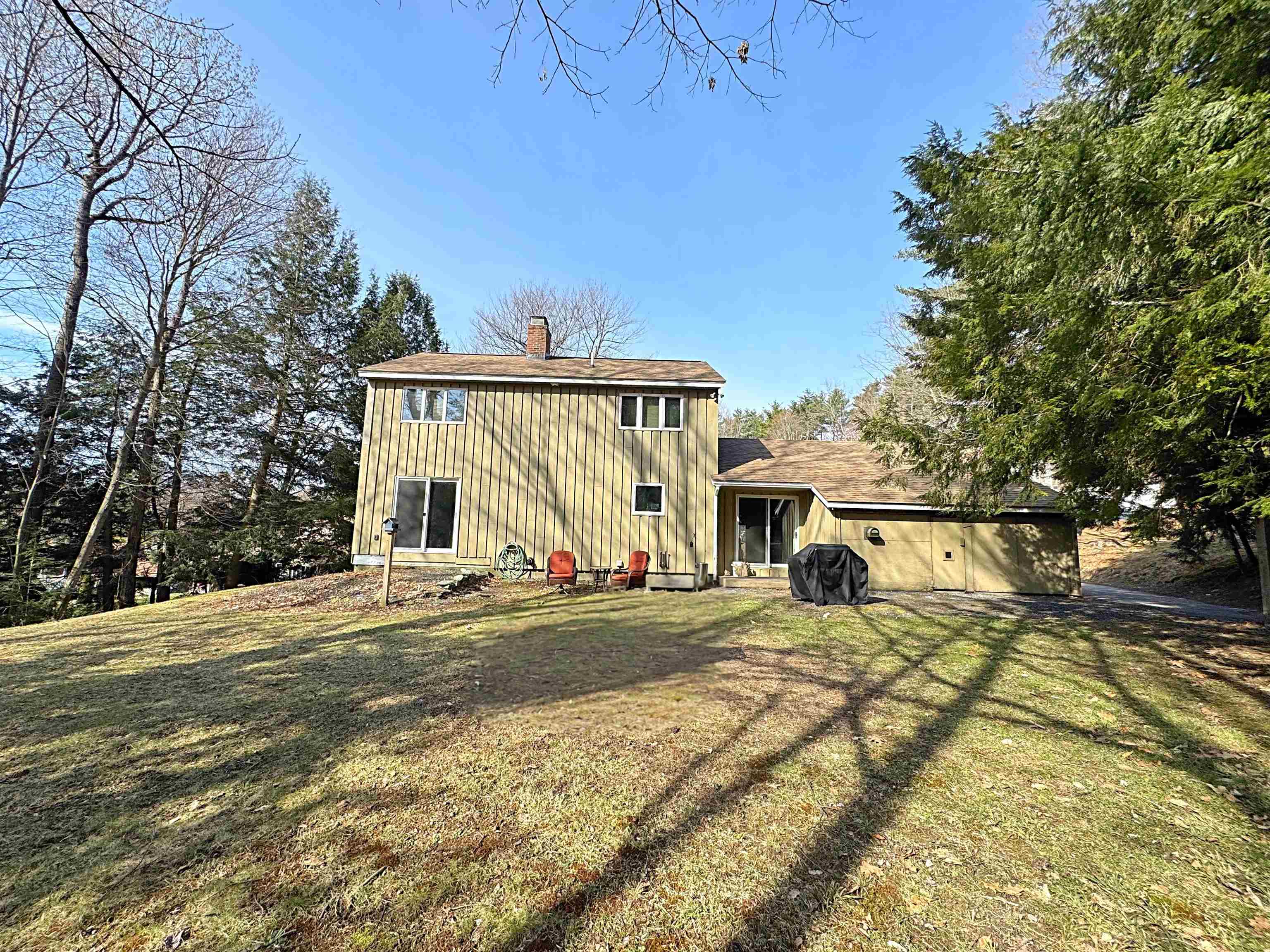 71 Ledgewood Road Claremont, NH 03743 - Photo 2 of 35 Gallery Image 2