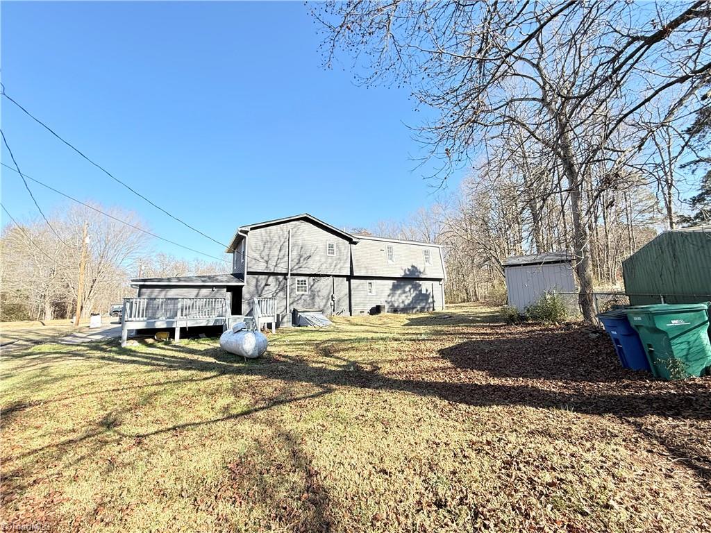 1224 Mizpah Church Road Reidsville, NC 27320 - Photo 5 of 28
