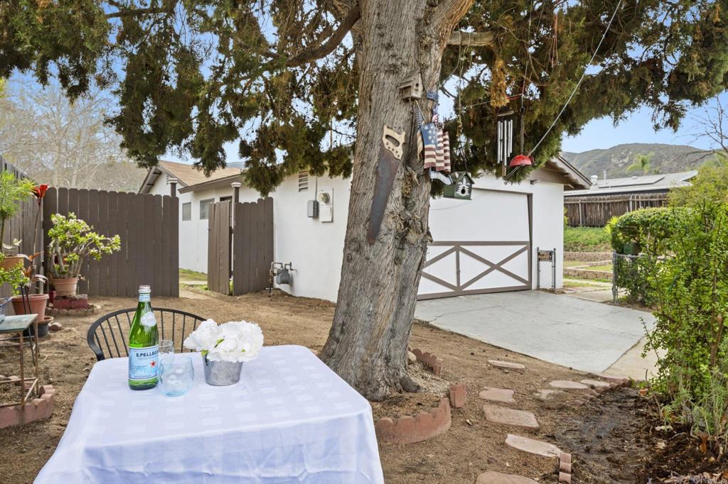 8109 Arlette Street Santee, CA 92071 - Photo 6 of 29 a view of outdoor space yard and porch
