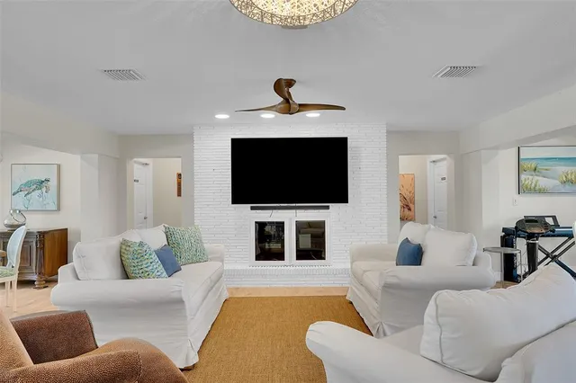 $699,000 | 1431 South Ocean Boulevard, Unit 74, Pompano Beach, FL 33062