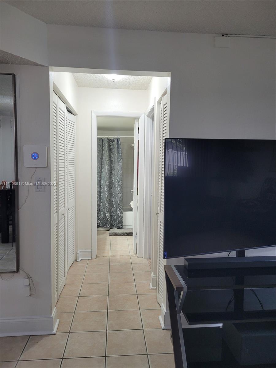 1066 North Hiatus Road, Unit 1066 Pembroke Pines, FL 33026 - Photo 18 of 33