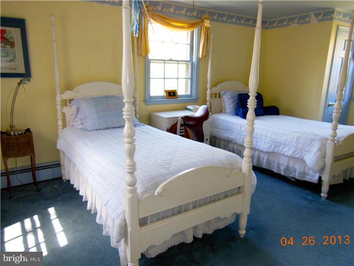 621 Fernfield Circle Wayne, PA 19087 - Photo 22 of 25 Bedroom 4