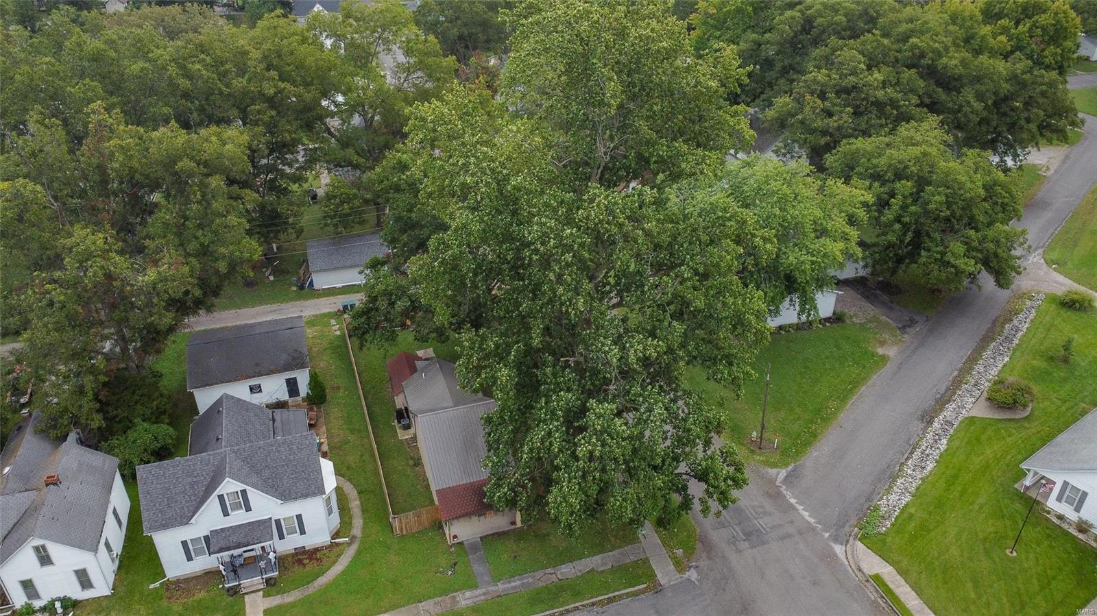 111 South Edison Street Freeburg, IL 62243 - Photo 31 of 35 Gallery Image 31