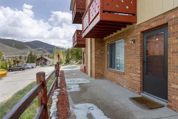 $389,900 | 180 Evergreen Road, Unit 105, Dillon, CO 80435