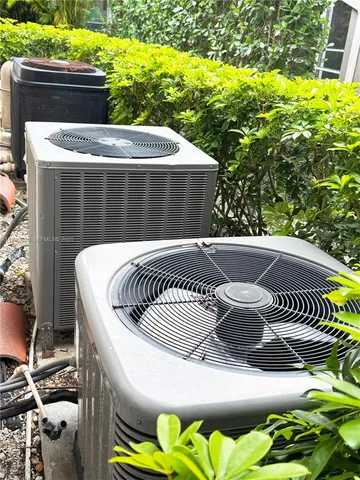 $849,000 | 610 Misty Oaks Lane, Pompano Beach, FL 33069