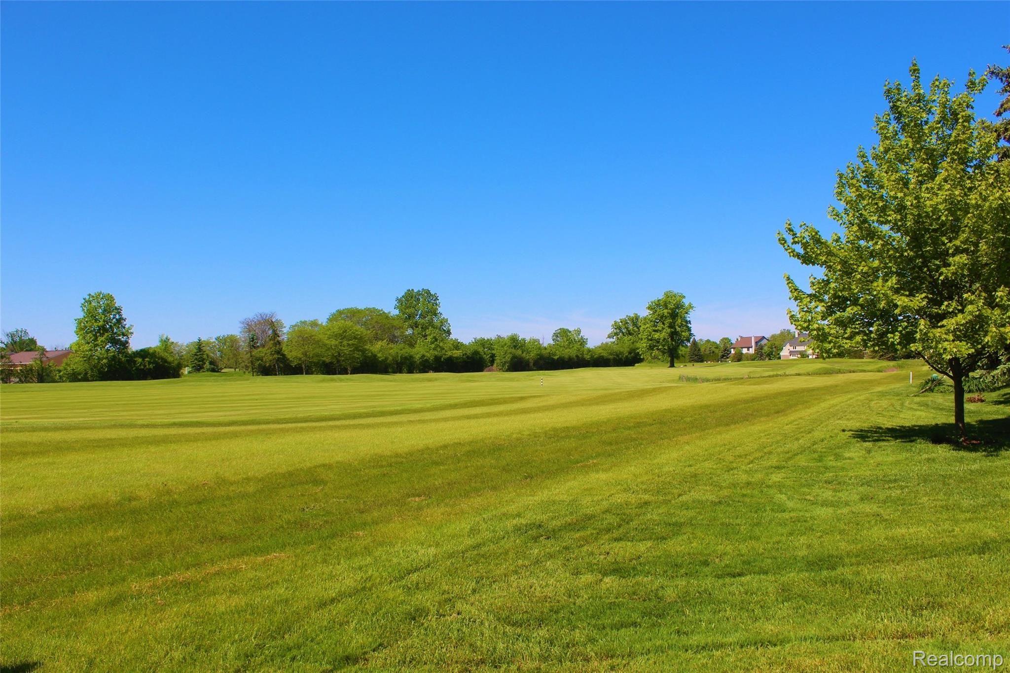46559 Inverness Road Canton, MI 48188 - Photo 6 of 48 51 Golf Course.jpg