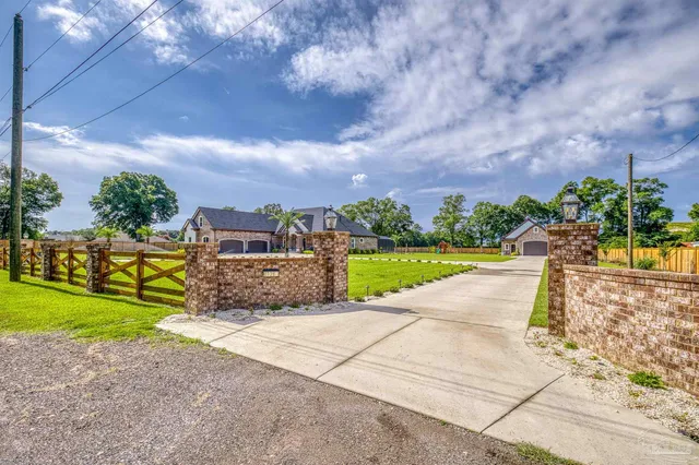 $1,357,000 | 6126 East Fence Road, Pensacola, FL 32526