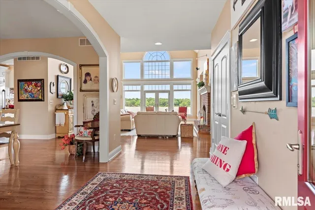 $1,575,000 | 41 Lake Vista Drive, Taylorville, IL 62568