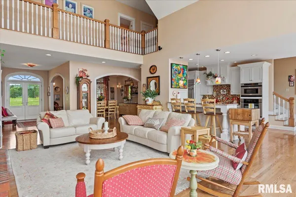 $1,575,000 | 41 Lake Vista Drive, Taylorville, IL 62568