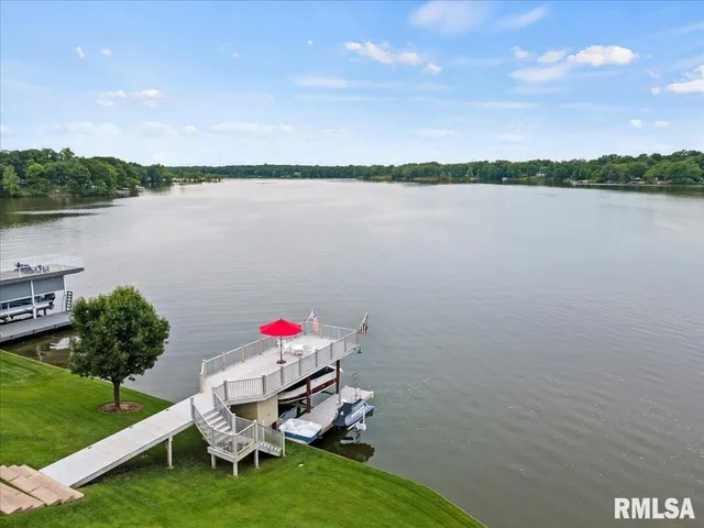 $1,575,000 | 41 Lake Vista Drive, Taylorville, IL 62568