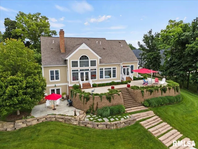 $1,575,000 | 41 Lake Vista Drive, Taylorville, IL 62568