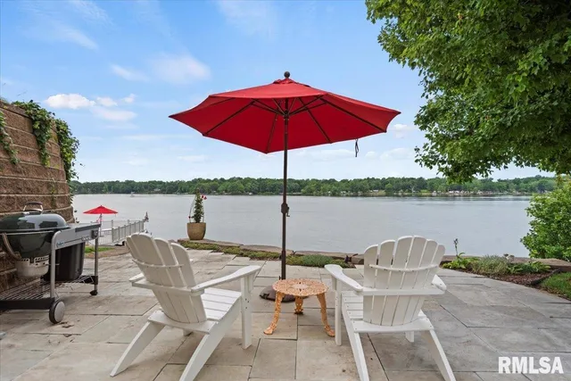 $1,575,000 | 41 Lake Vista Drive, Taylorville, IL 62568