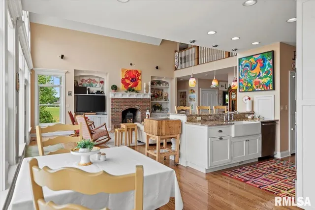 $1,575,000 | 41 Lake Vista Drive, Taylorville, IL 62568