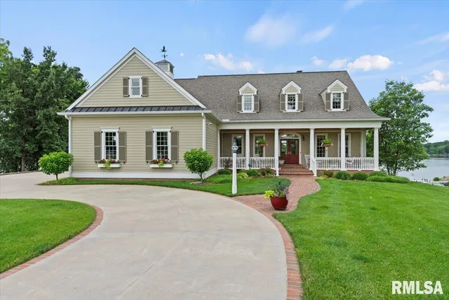 $1,575,000 | 41 Lake Vista Drive, Taylorville, IL 62568