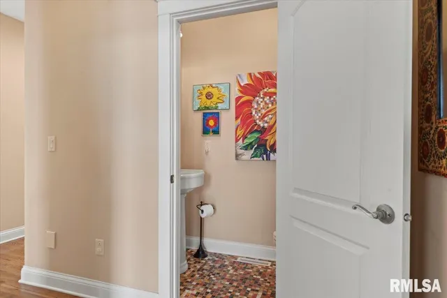 $1,575,000 | 41 Lake Vista Drive, Taylorville, IL 62568