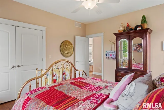 $1,575,000 | 41 Lake Vista Drive, Taylorville, IL 62568