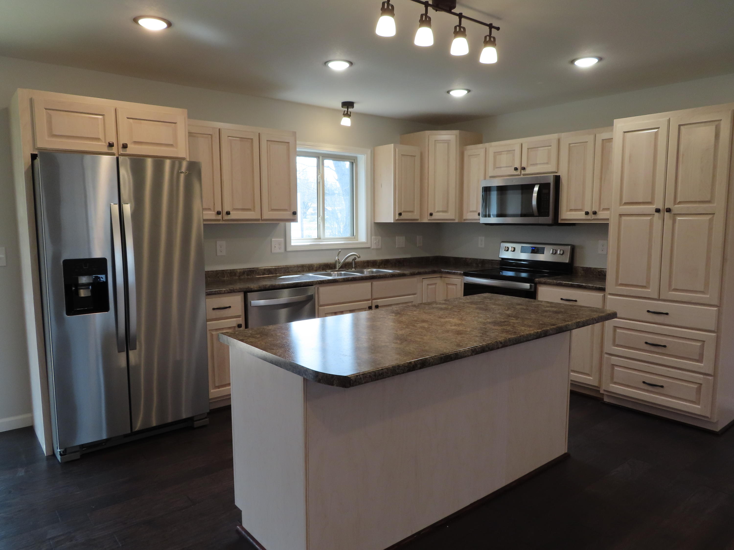 708 Rugby Avenue Jamestown, TN 38556 - Photo 5 of 18 IMG_0752