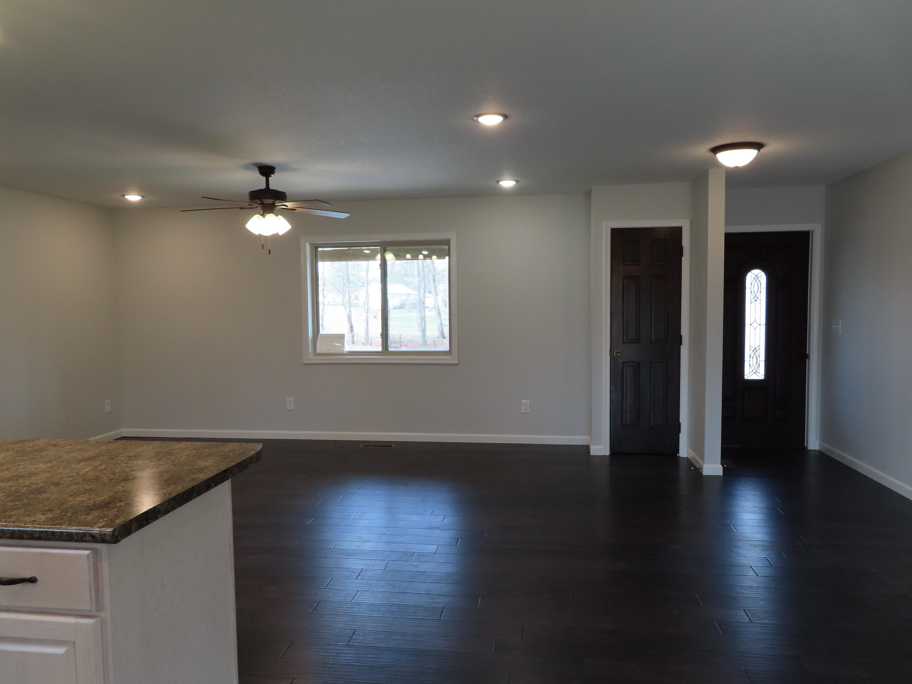 708 Rugby Avenue Jamestown, TN 38556 - Photo 8 of 18 IMG_0751