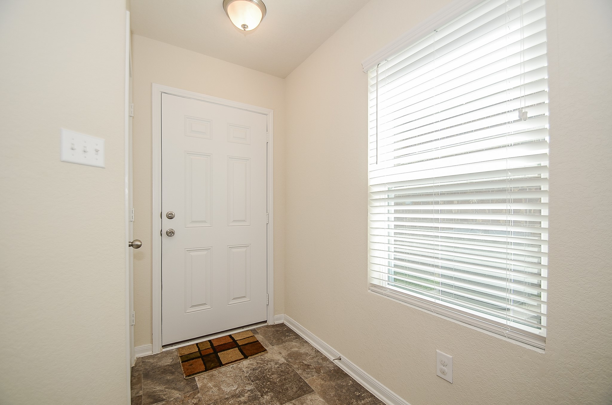 3027 Narrow Stream Way Katy, TX 77493 - Photo 4 of 32 View of front entry