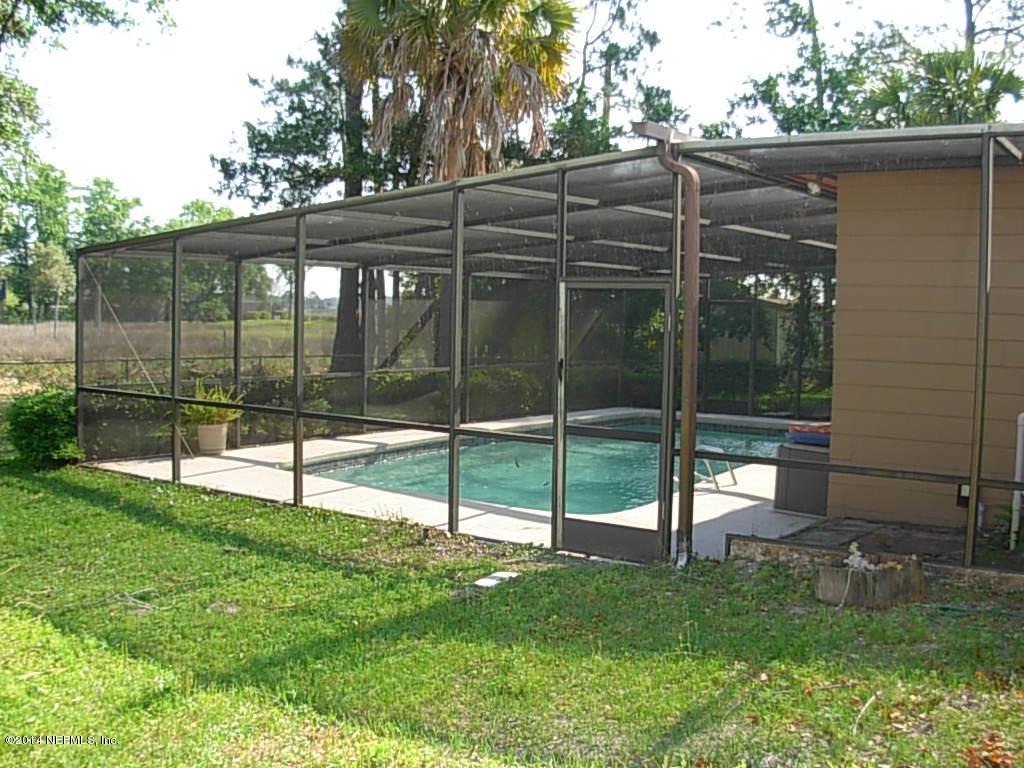 14545 Stacey Road Jacksonville, FL 32250 - Photo 2 of 12 a view of yard with green space