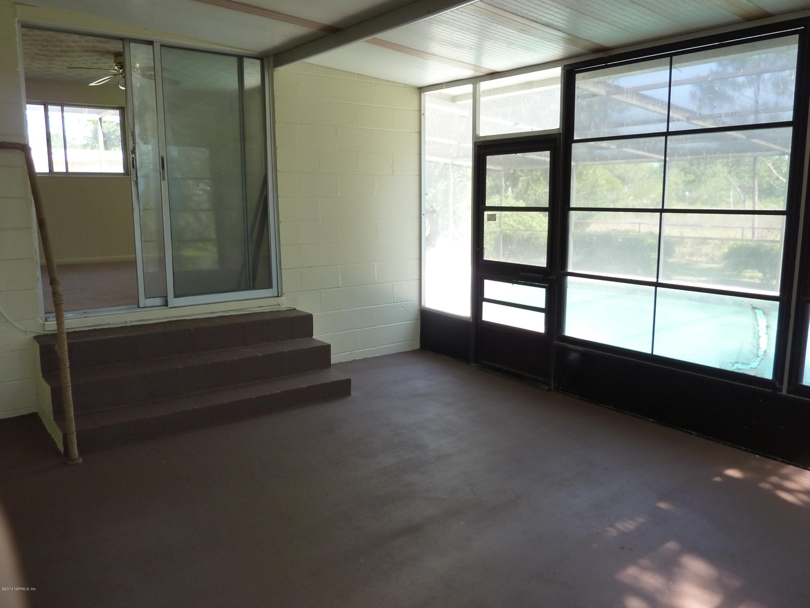 14545 Stacey Road Jacksonville, FL 32250 - Photo 5 of 12 a view of entryway