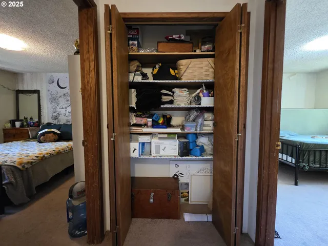 $275,000 | 4545 Northeast Ridenour Street, Winchester, OR 97495