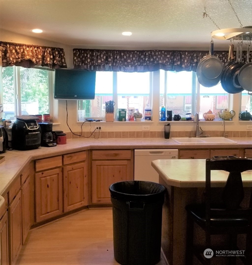 206 Turner Creek Road Wauconda, WA 98859 - Photo 8 of 34 Gallery Image 8