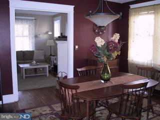 34 Meadowbrook Road Havertown, PA 19083 - Photo 2 of 6