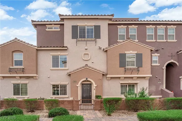 $450,000 | 9956 Sable Point Street, Las Vegas, NV 89178