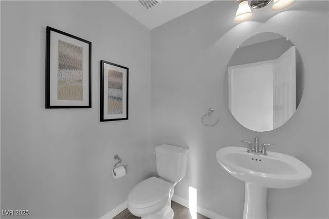 $450,000 | 9956 Sable Point Street, Las Vegas, NV 89178