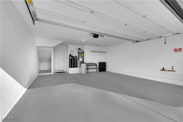 $450,000 | 9956 Sable Point Street, Las Vegas, NV 89178