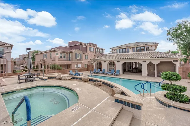 $450,000 | 9956 Sable Point Street, Las Vegas, NV 89178