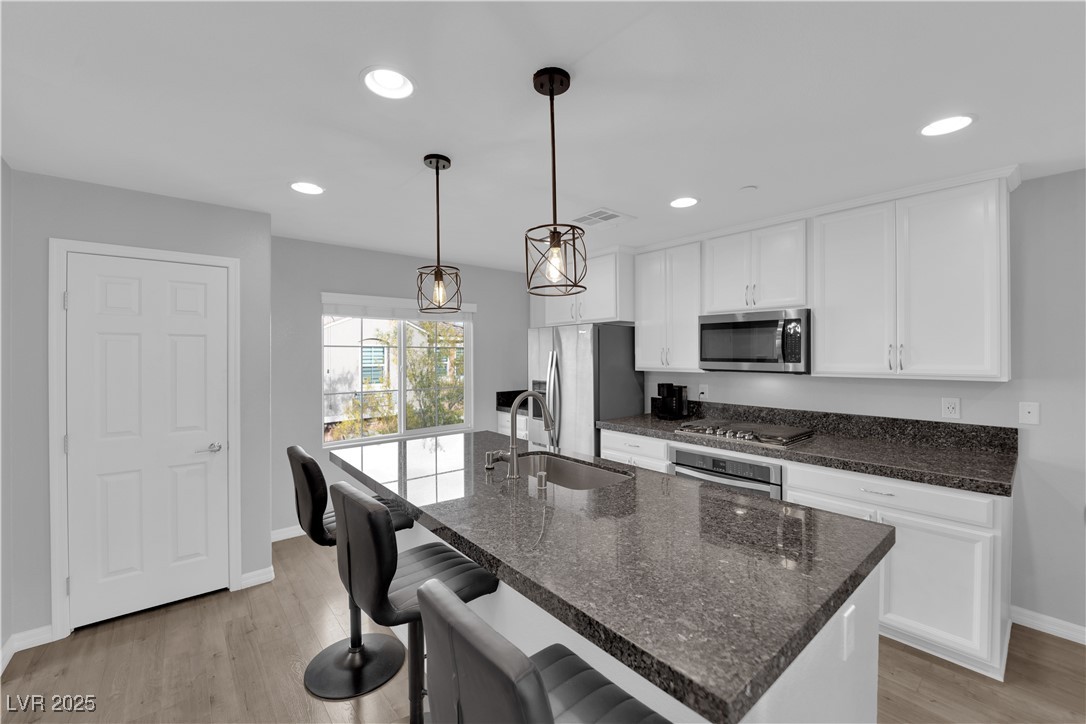 9956 Sable Point Street Las Vegas, NV 89178 - Photo 4 of 46