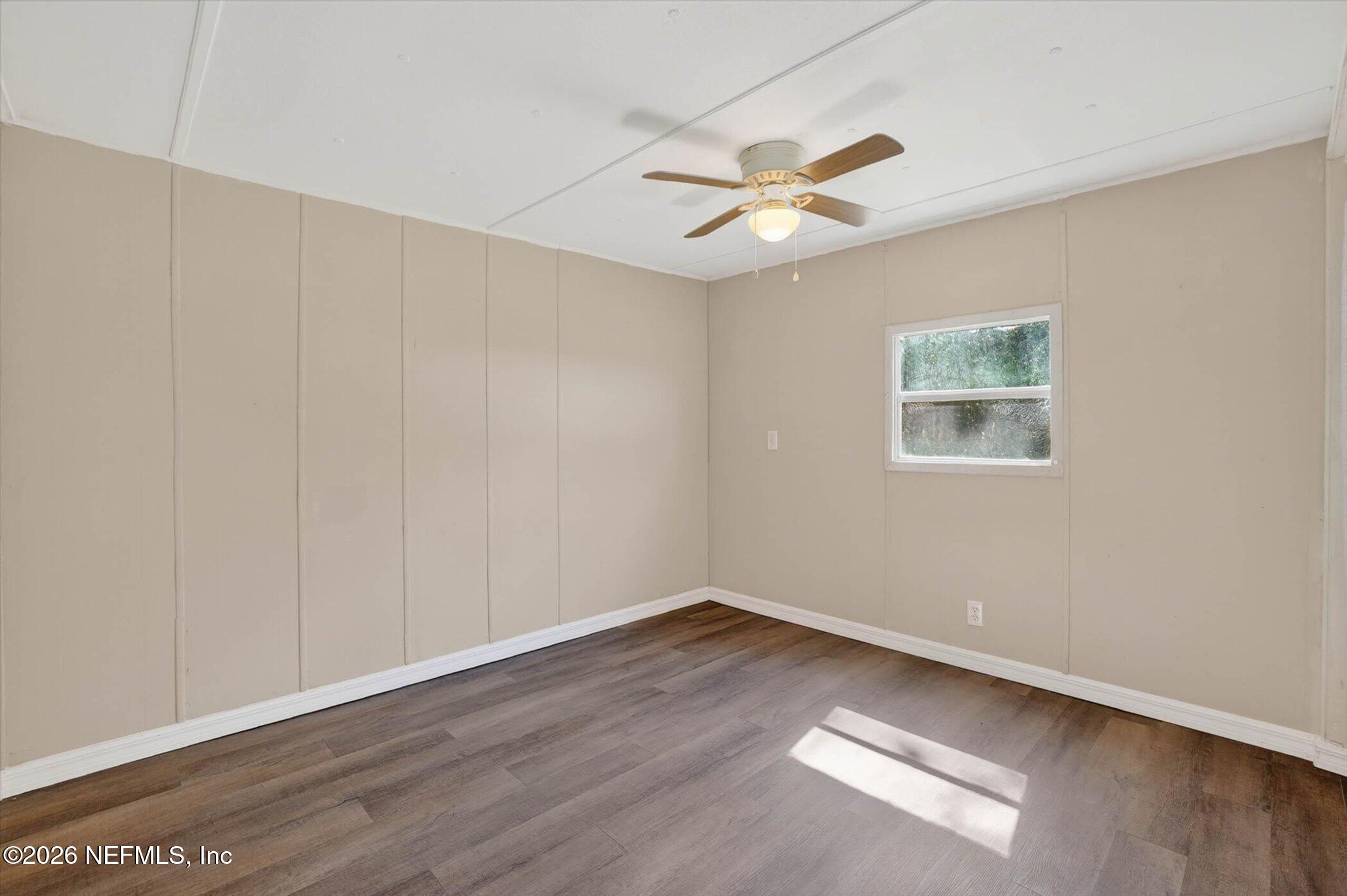 160 Southwest 9th Avenue Lake Butler, FL 32054 - Photo 33 of 42 31-160-SW-9th-Ave-WindowStill-Photograph