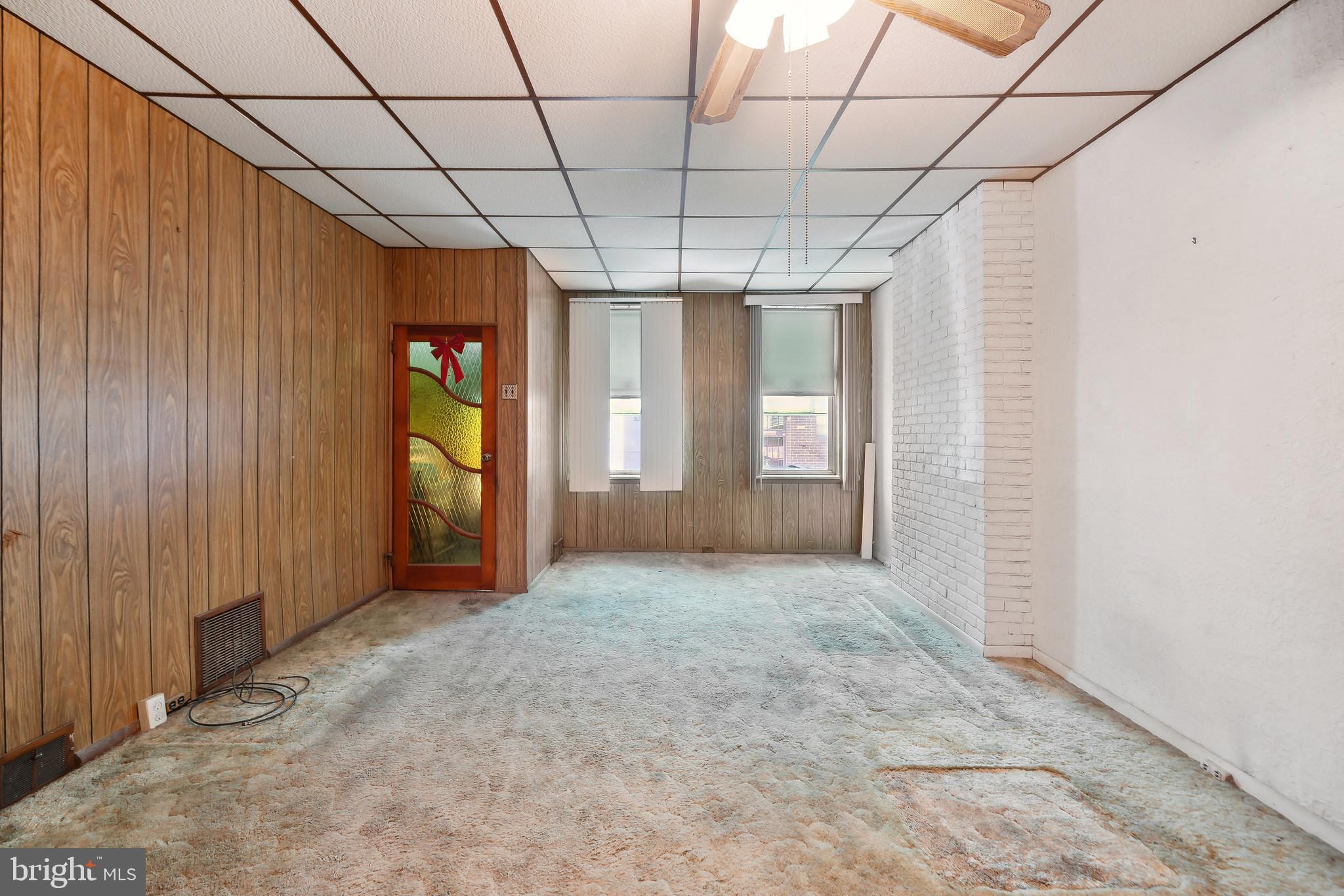 1129 Tree Street Philadelphia, PA 19148 - Photo 4 of 26 Gallery Image 4