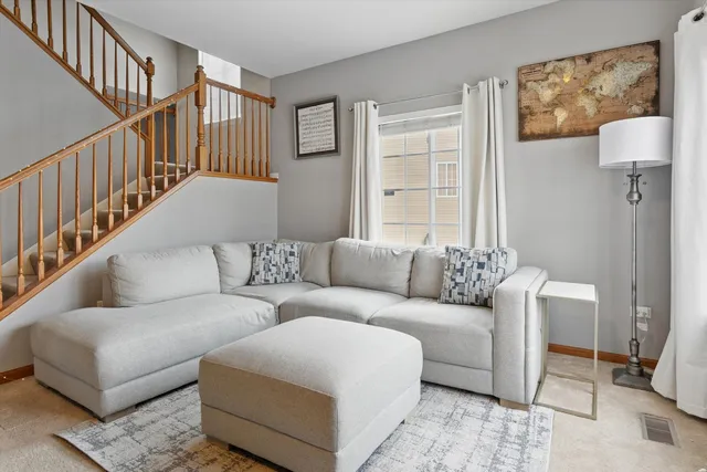 $275,000 | 1315 Burns Lane, Minooka, IL 60447