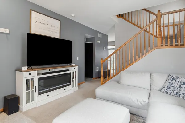 $275,000 | 1315 Burns Lane, Minooka, IL 60447