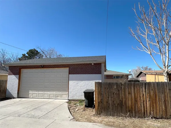 $450,000 | 1720 Del Mar Parkway, Aurora, CO 80010