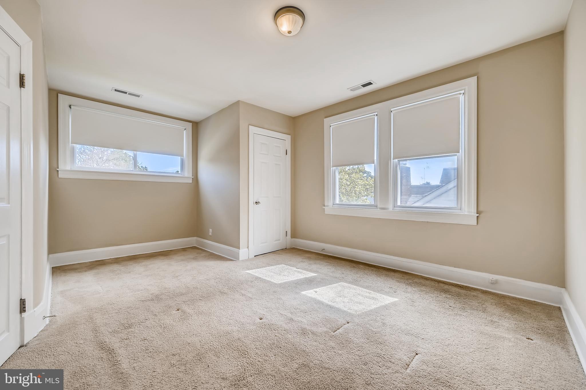 1110 Elm Ridge Avenue Baltimore, MD 21229 - Photo 15 of 28 Gallery Image 15